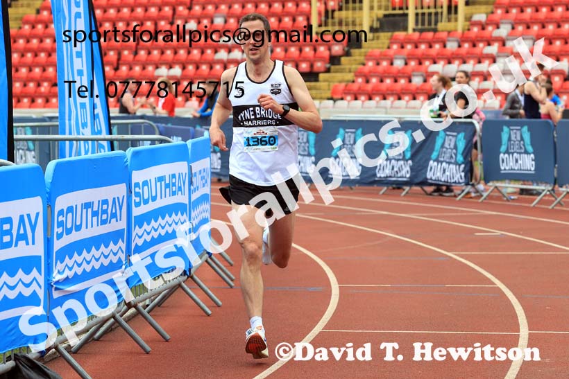 Gateshead Half Marathon, 2024 Gateshead Marathon, Half Marathon and 10k, Gateshead Stadium.  Photo: David T. Hewitson/Sports for All Pics